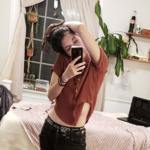 Meet your Posher, Corrie